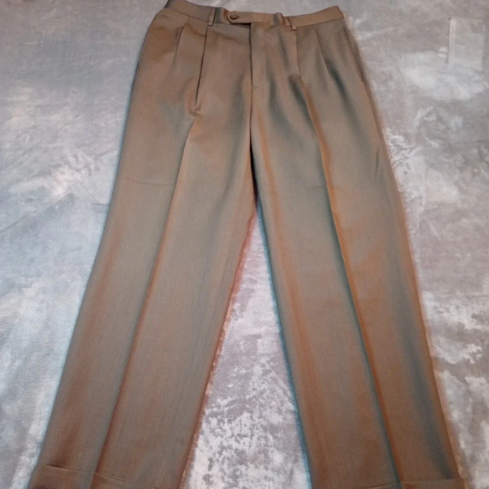 Jones New York 2pc Suit Mens Size 40 Regular Brown 3 Button Jacket Pleated Pants
